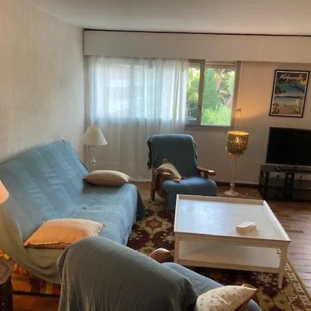 Climatise, Traversant Avec Parking Prive - Centre - Fr-1-308-193 Apartment *