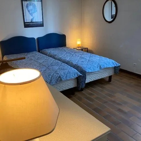 Climatise, Traversant Avec Parking Prive - Centre - Fr-1-308-193 Apartment *